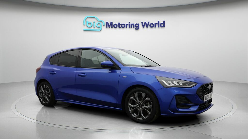 Ford Focus St-line Blue