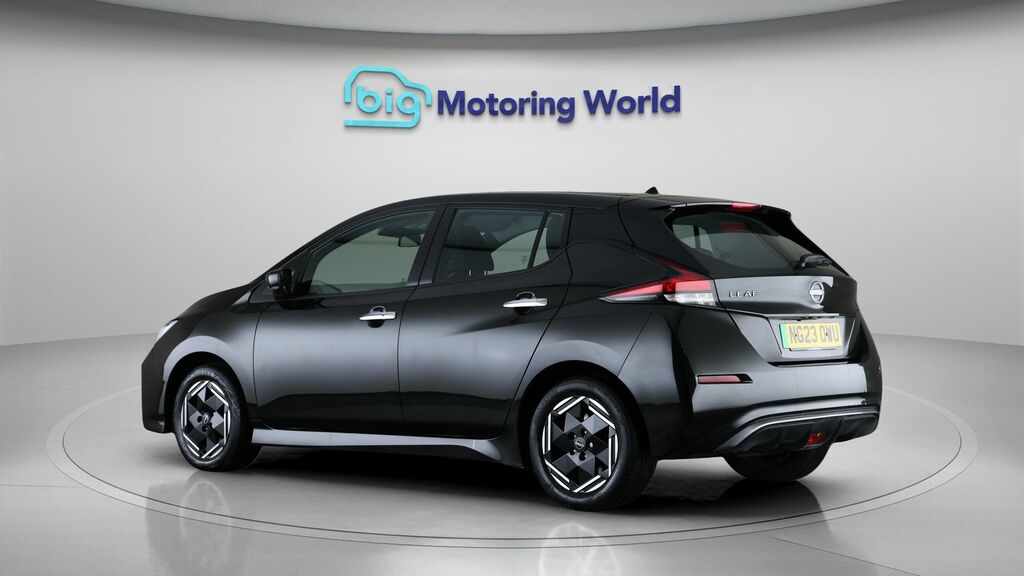 Nissan Leaf Acenta Black #5