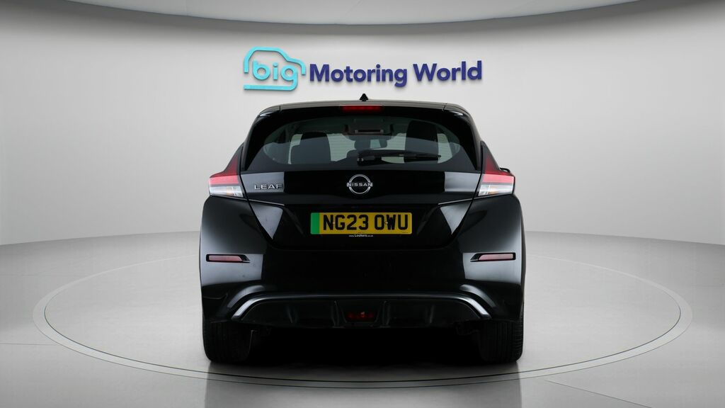 Nissan Leaf Acenta Black #6