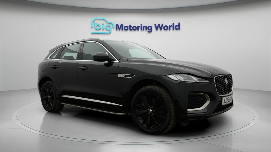 Jaguar F-Pace R-dynamic S Black