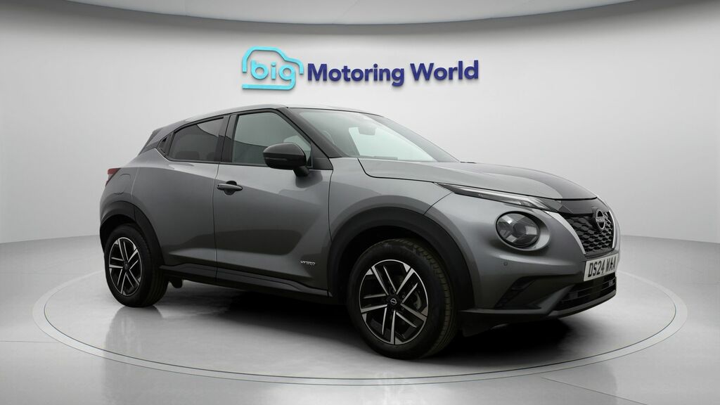 Nissan Juke N-connecta DS24WAA Grey