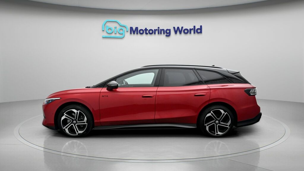 Volkswagen ID.7 Plus Red #4