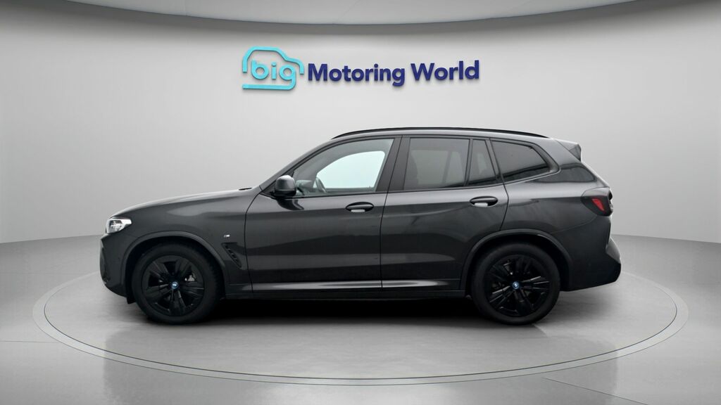 BMW iX3 M Sport LP22KZU Grey #4