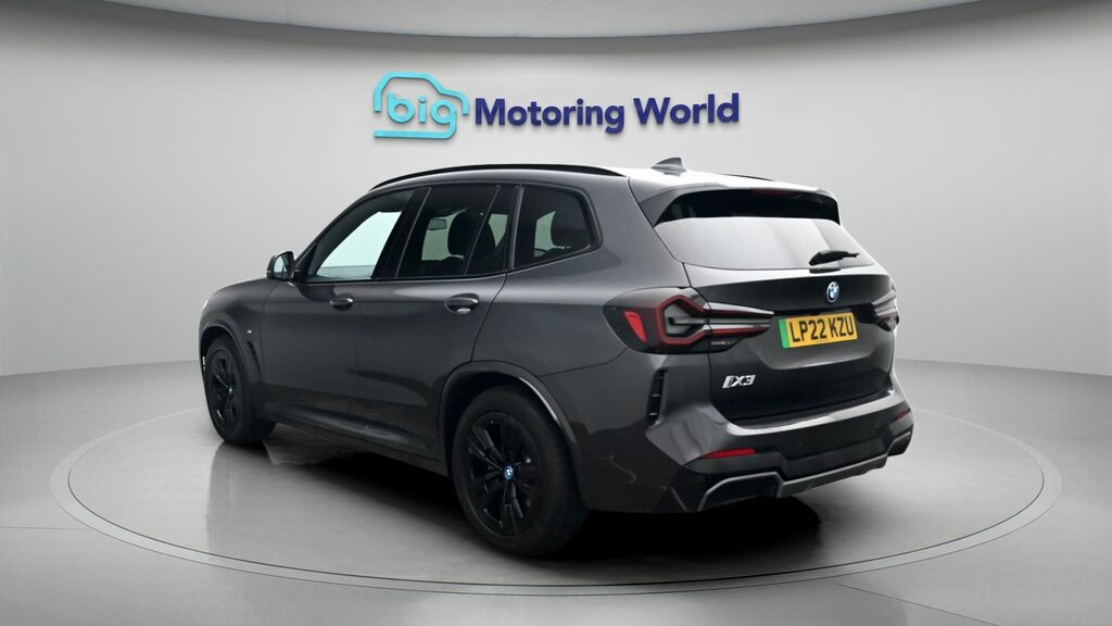 BMW iX3 M Sport LP22KZU Grey #5