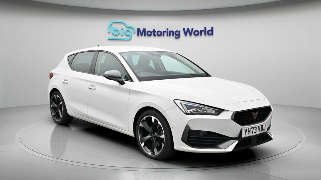 Cupra Leon V1 White