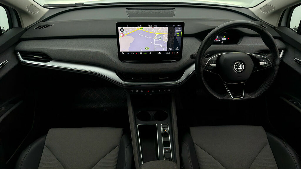 Skoda ENYAQ 60 White #4