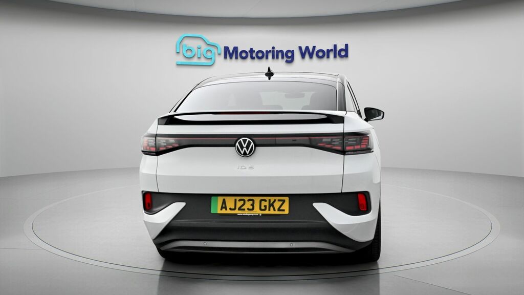Volkswagen ID.5 Style White #6