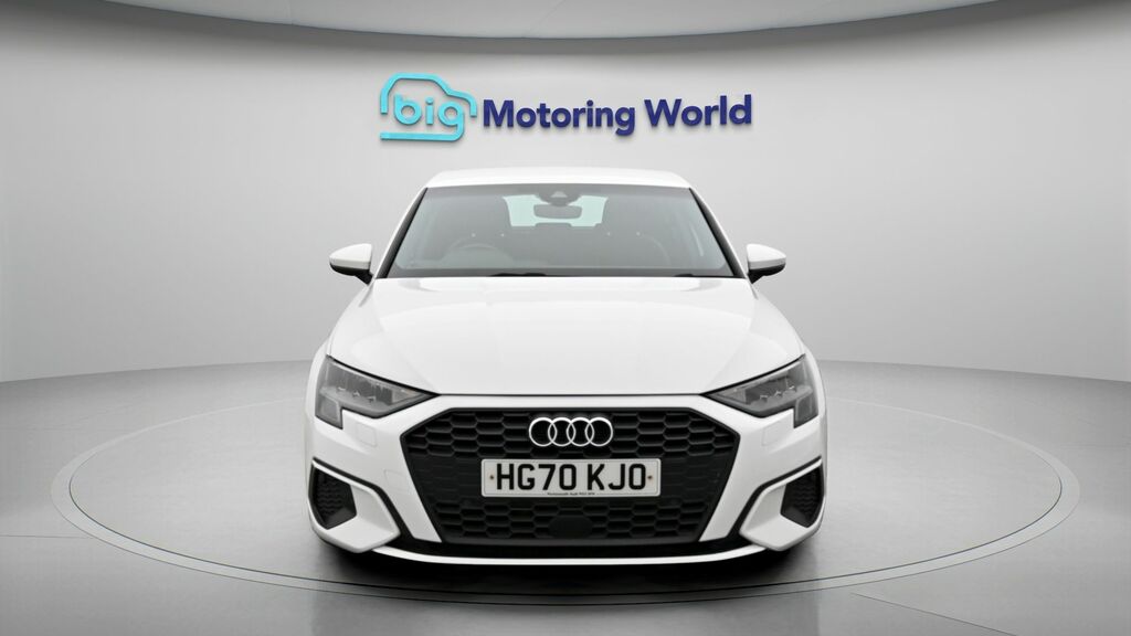 Audi A3 Technik HG70KJO White #2