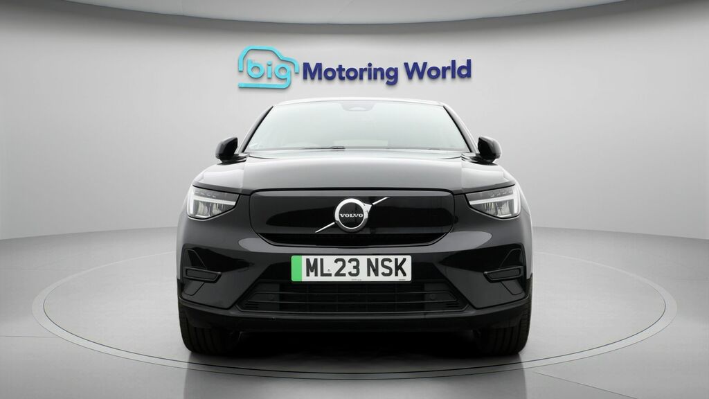 Volvo C40 Core Black #2