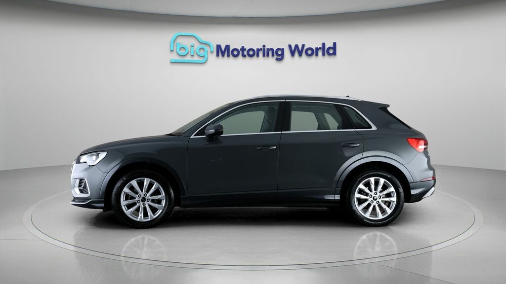Audi Q3 Sport FH24XYW Grey #4