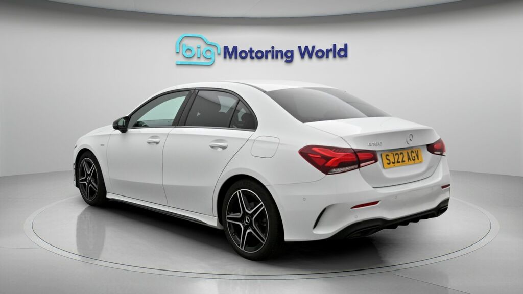 Mercedes-Benz A Class Amg Line Edition SJ22AGV White #5