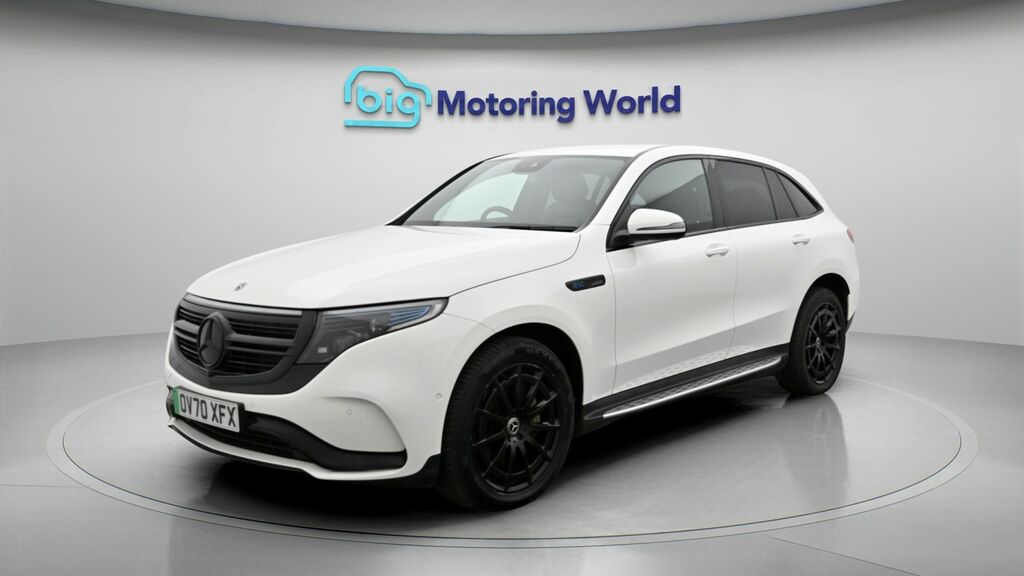Mercedes-Benz EQC Amg Line White #3