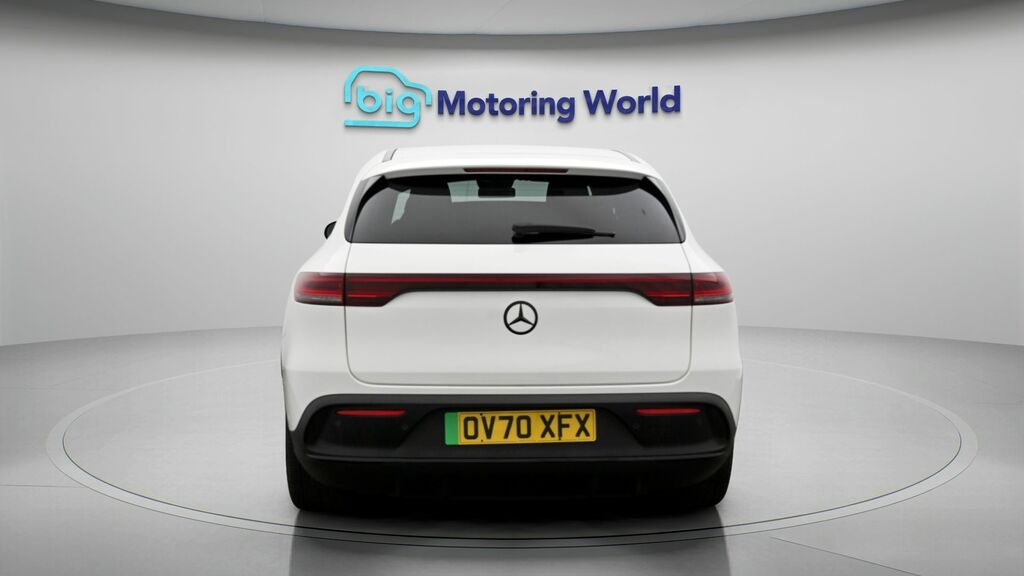 Mercedes-Benz EQC Amg Line White #6