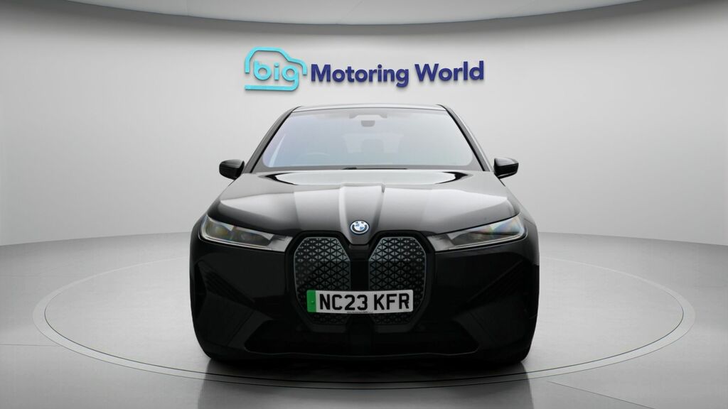 BMW iX M Sport Black #2