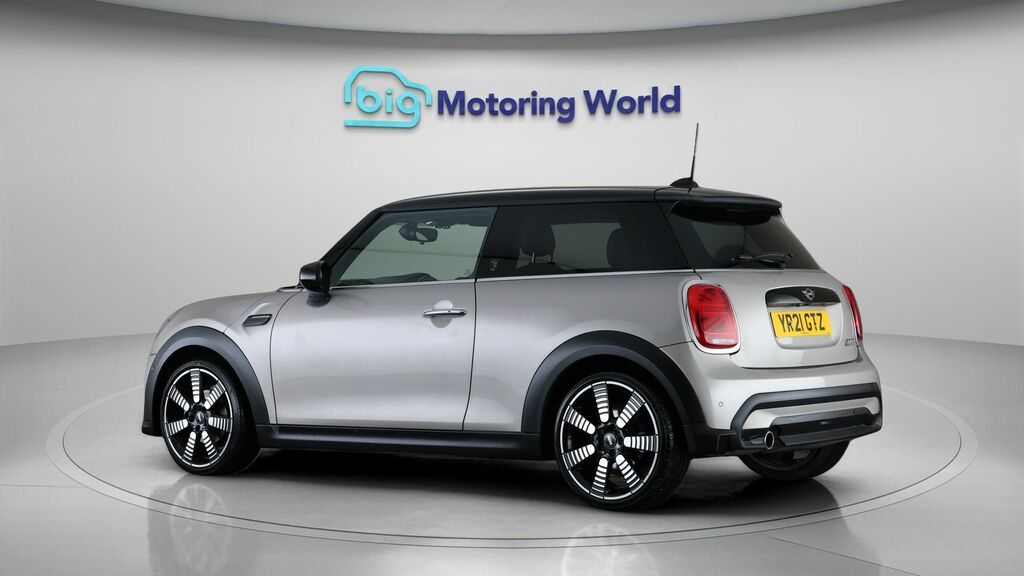 Mini Hatch Cooper Exclusive YR21GTZ Grey #5