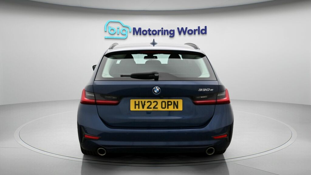 BMW 3 Series Se Pro HV22OPN Blue #6