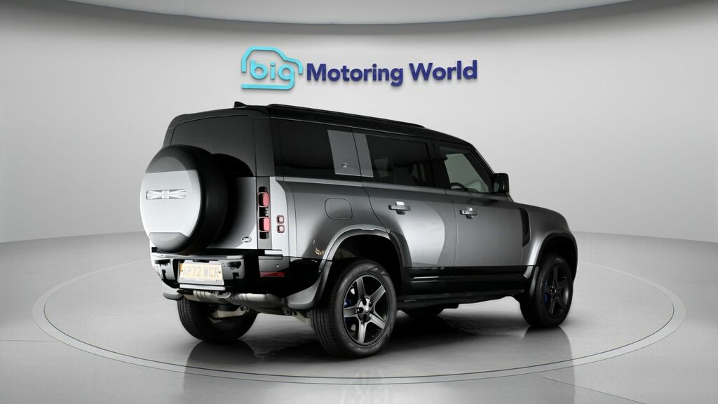 Land Rover Defender 110 X-dynamic Se AP72WCR Grey #6