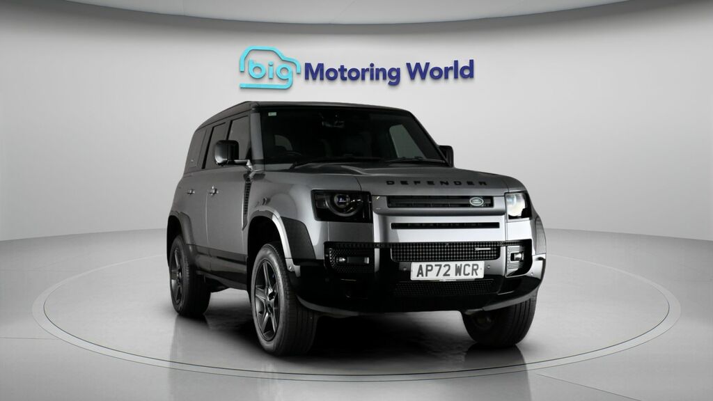 Land Rover Defender 110 X-dynamic Se AP72WCR Grey #2