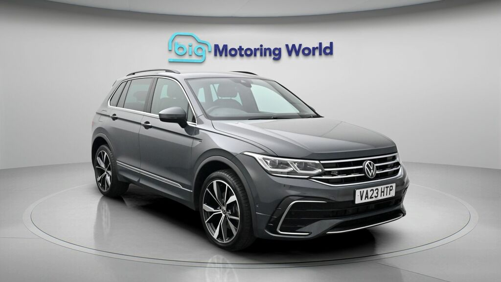 Volkswagen Tiguan R-line Grey