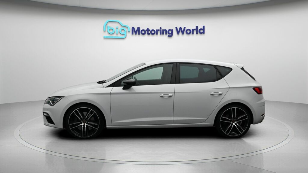 Seat Leon Cupra 290 White #4