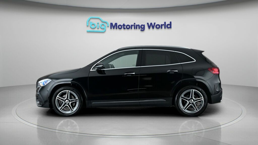Mercedes-Benz GLA Class Amg Line SG24AGC Black #4
