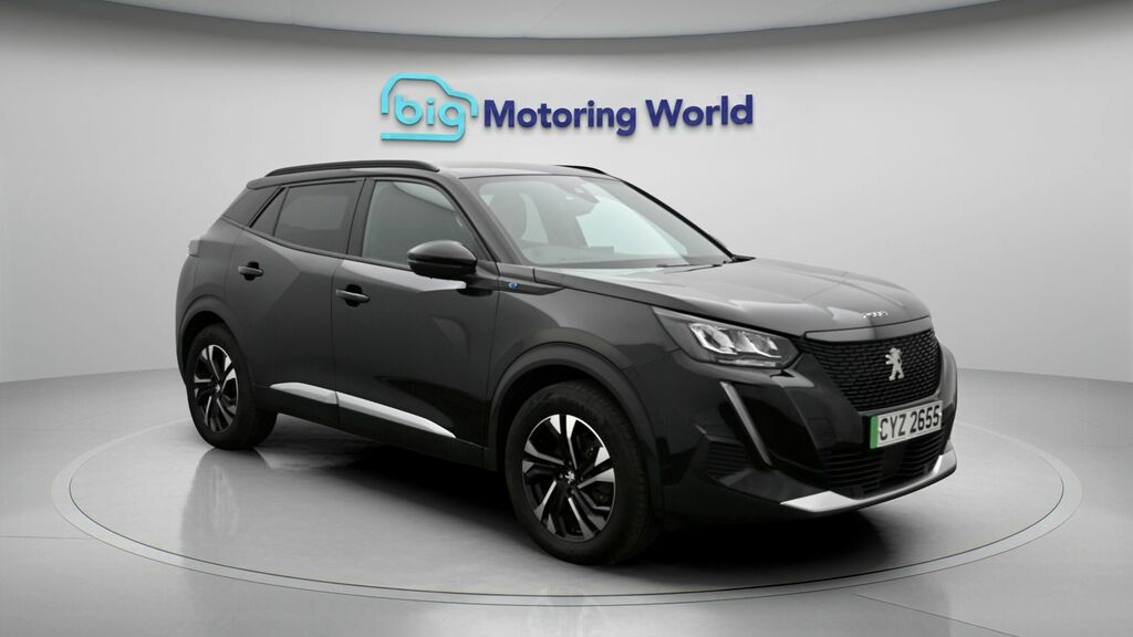 Peugeot e-2008 Allure Premium Black