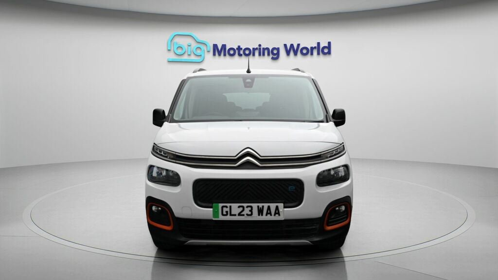 Citroen e-Berlingo Flair Xtr XL White #2