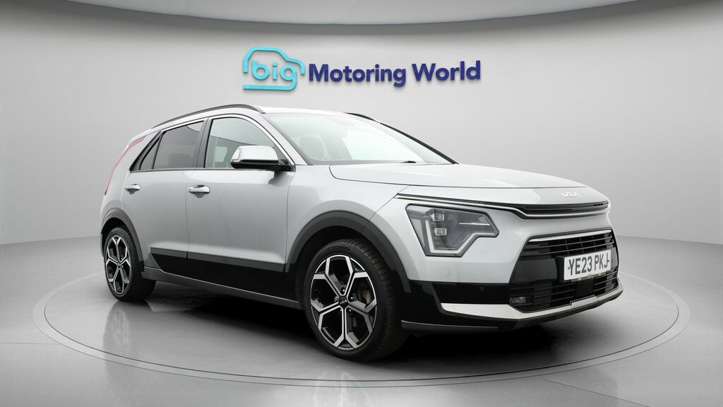 Kia Niro 3 Grey