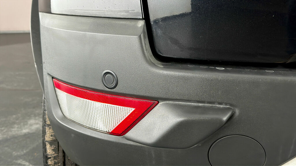 Ford Ecosport Hatchback Silver #21