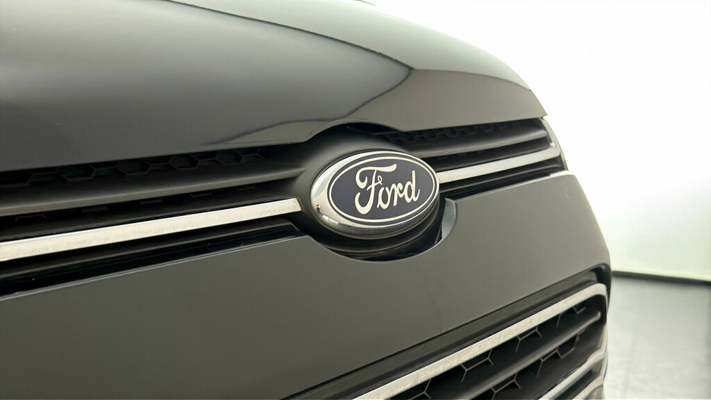 Ford Ecosport Hatchback Silver #19