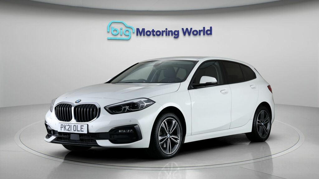 BMW 1 Series Sport PK21OLE White #3