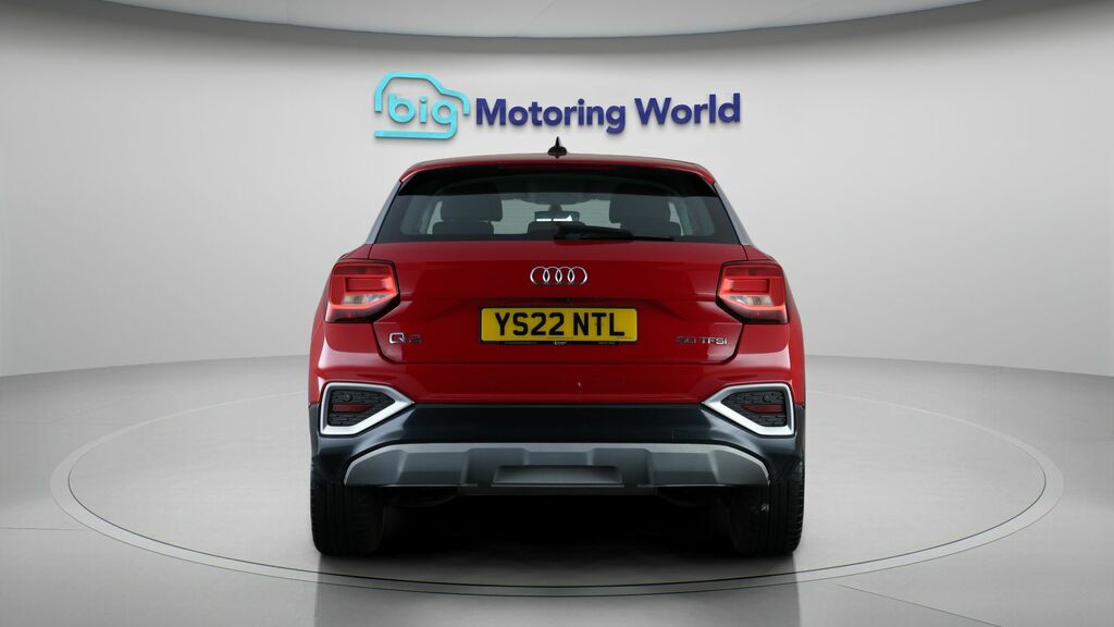 Audi Q2 Sport Red #6