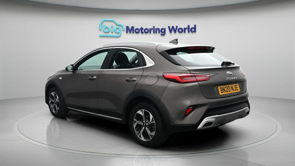 Kia Xceed 2 Brown #5