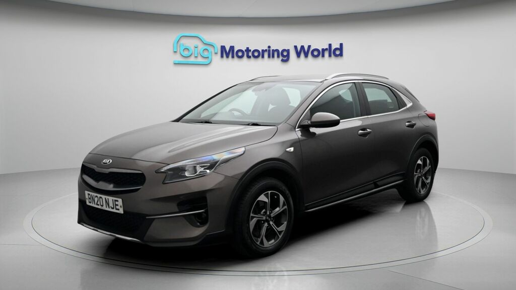 Kia Xceed 2 Brown #3