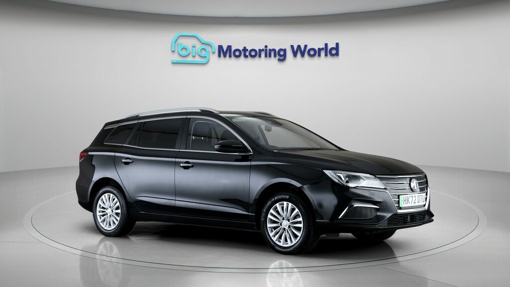 MG MG5 Exclusive Long Range Black