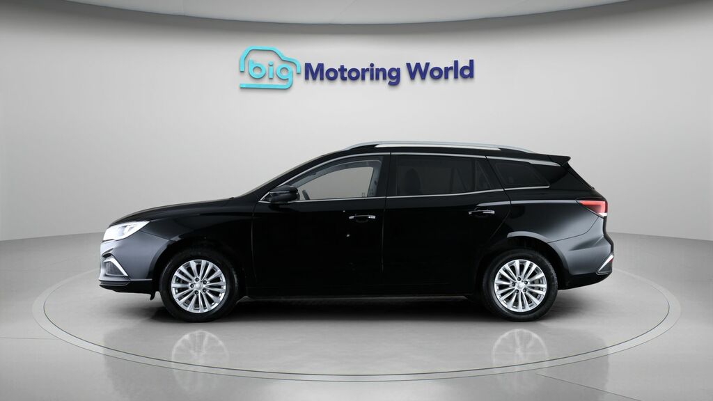 MG MG5 Exclusive Long Range Black #4