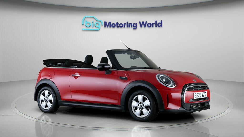 Mini Convertible Cooper Classic Red