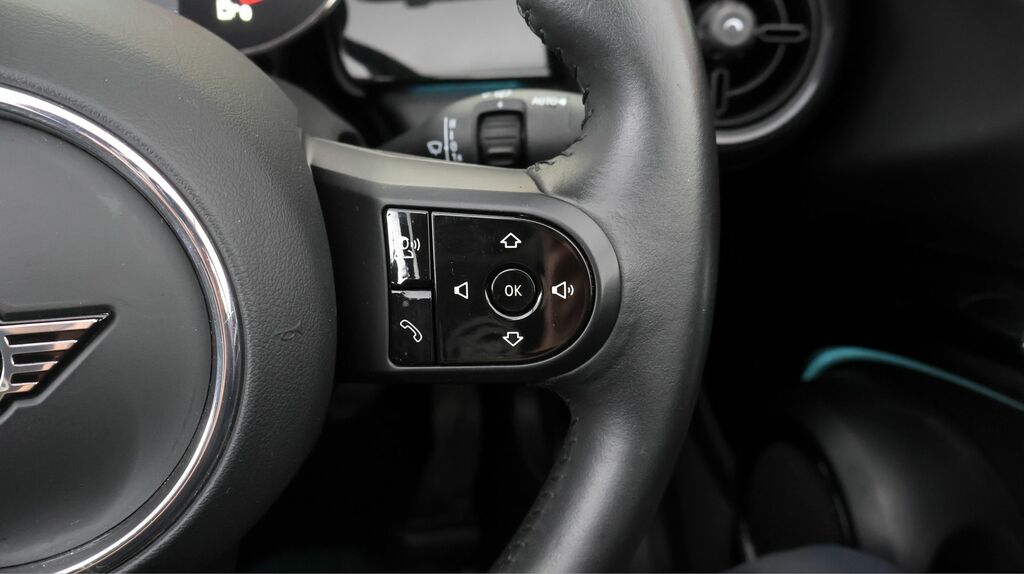 Mini Convertible 2.0 John Cooper Works Premium Plus White #22