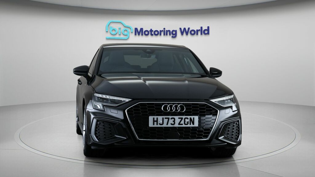 Audi A3 S Line HJ73ZGN Black #2