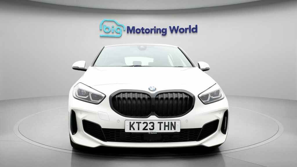 BMW 1 Series Auto KT23THN White #2