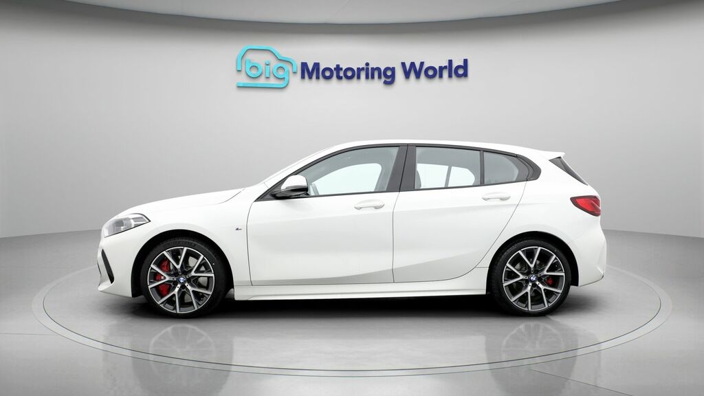 BMW 1 Series Auto KT23THN White #4