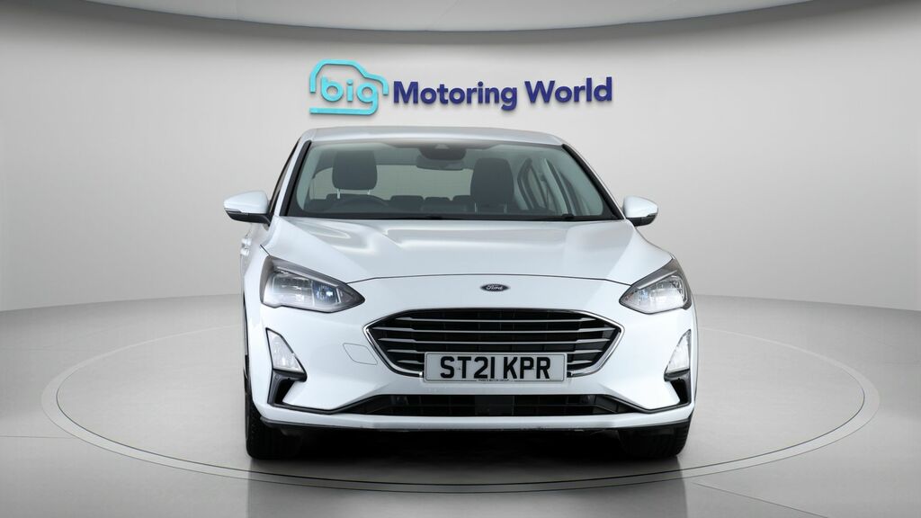 Ford Focus Zetec White #2