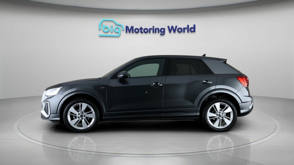 Audi Q2 S Line ME24BYR Grey #4