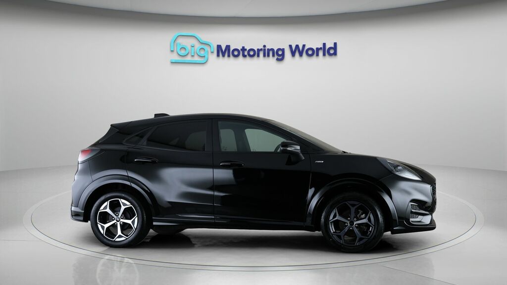 Ford Puma St-line Black