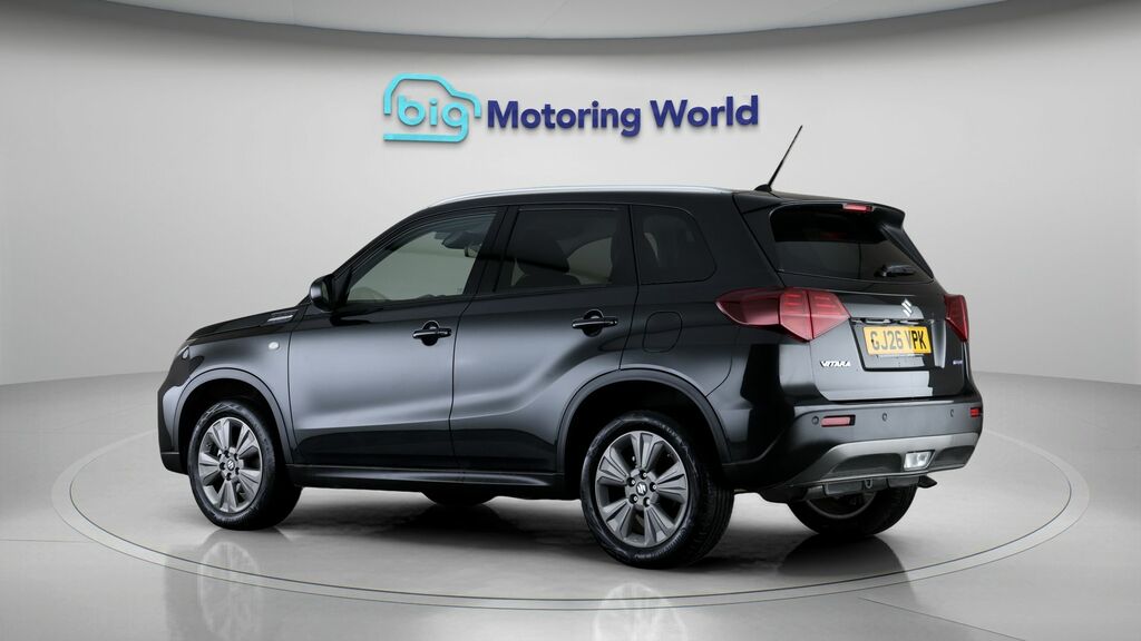 Suzuki Vitara Motion Black #5