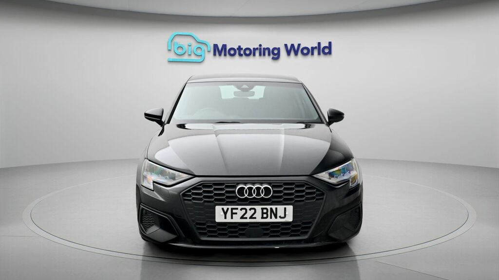 Audi A3 Technik YF22BNJ Black #2