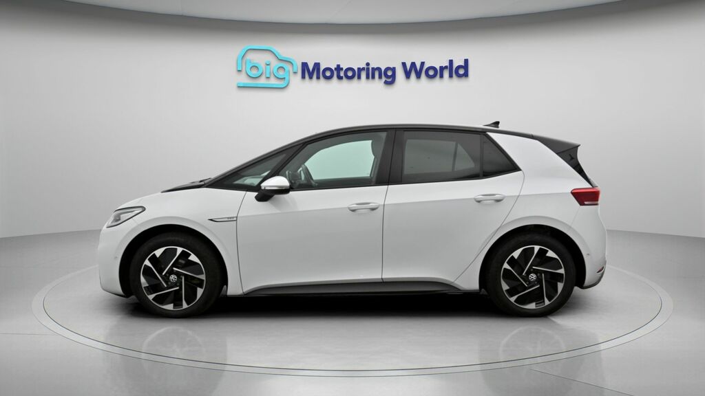 Volkswagen ID.3 Family White #4