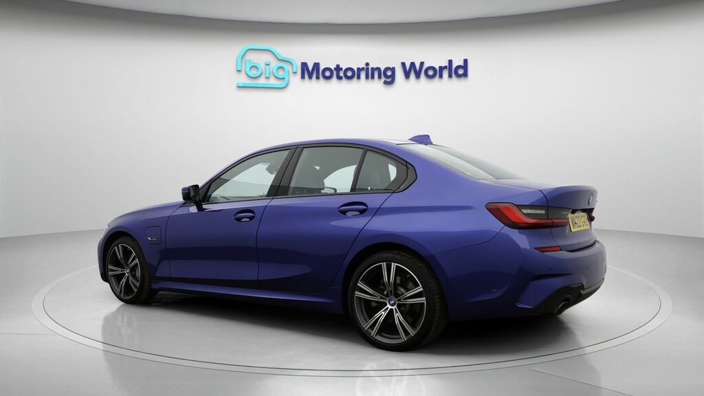 BMW 3 Series M Sport WK22CTO Blue #5