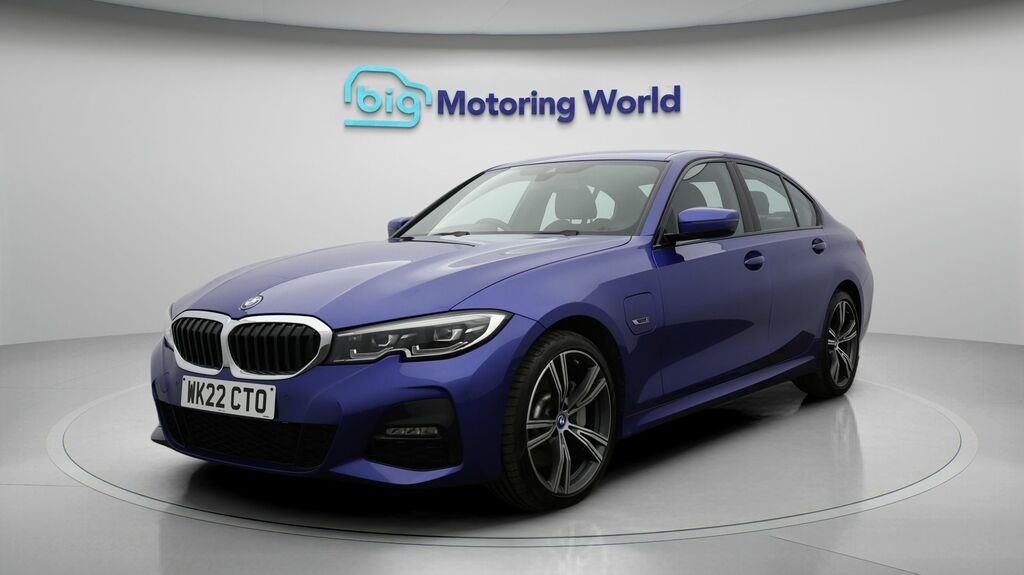 BMW 3 Series M Sport WK22CTO Blue #3