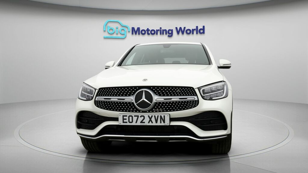 Mercedes-Benz GLC Class Amg Line EO72XVN White #2